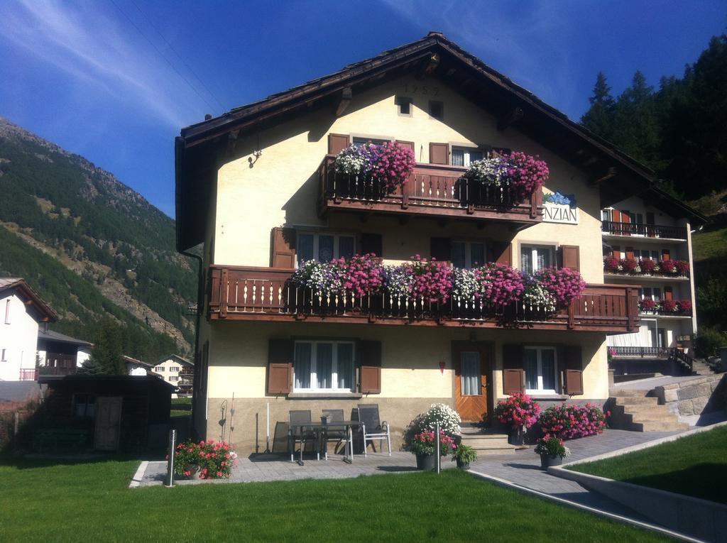 Apartment Enzian Saas-Grund Pokój zdjęcie